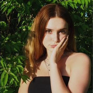 Meet your Posher, Makayla